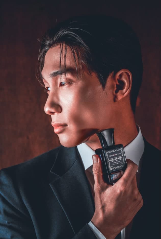 ALPHAMOOD key visual — 남성 뷰티 브랜드 시그니처 이미지